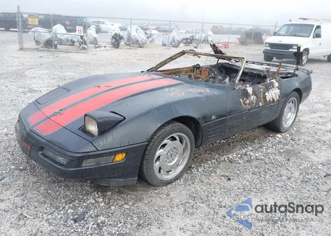 1993 Chevrolet Corvette z USA, uszkodzony, nr VIN 1G1YY33P1P5103178